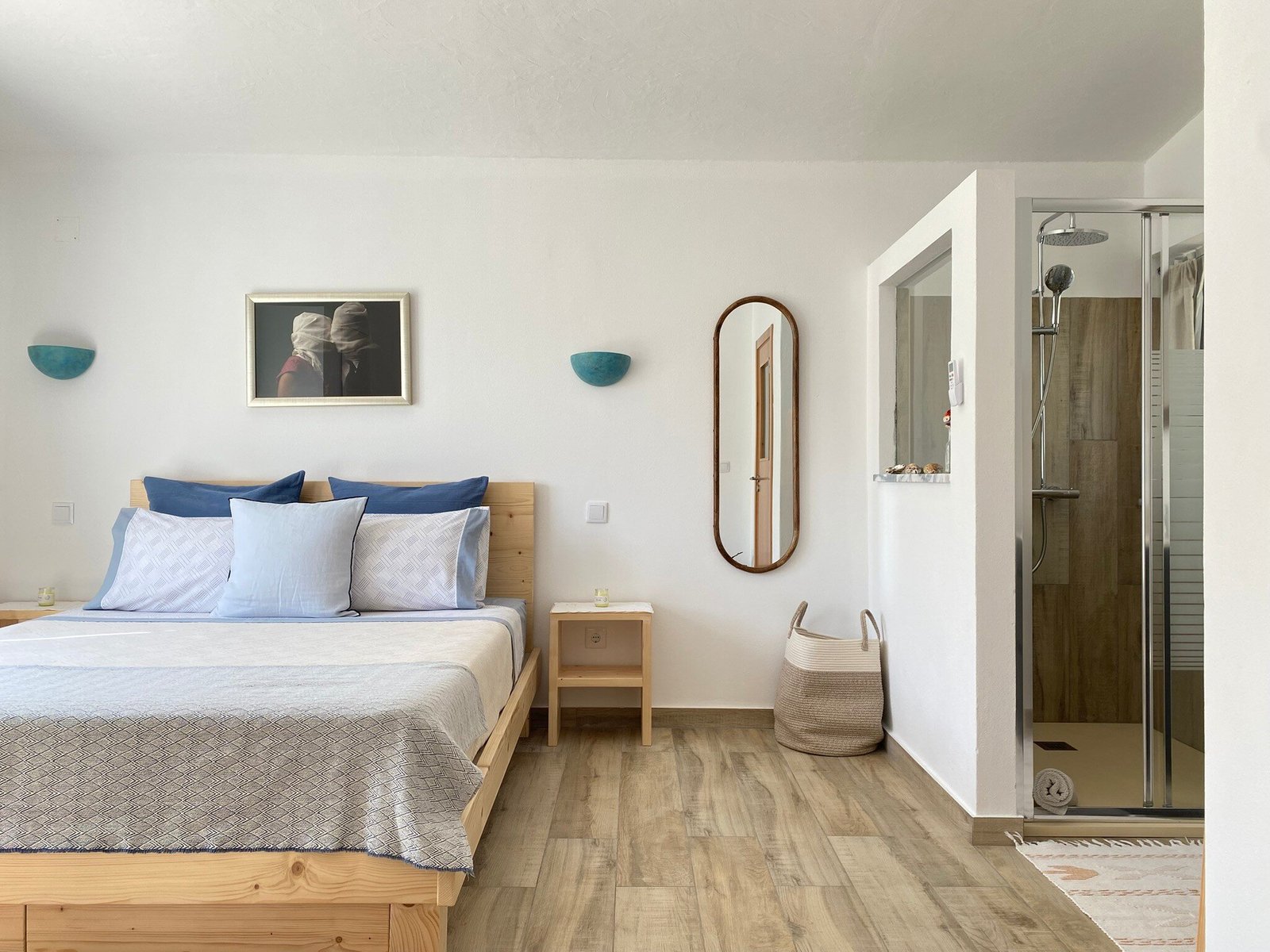 Ensuite 83