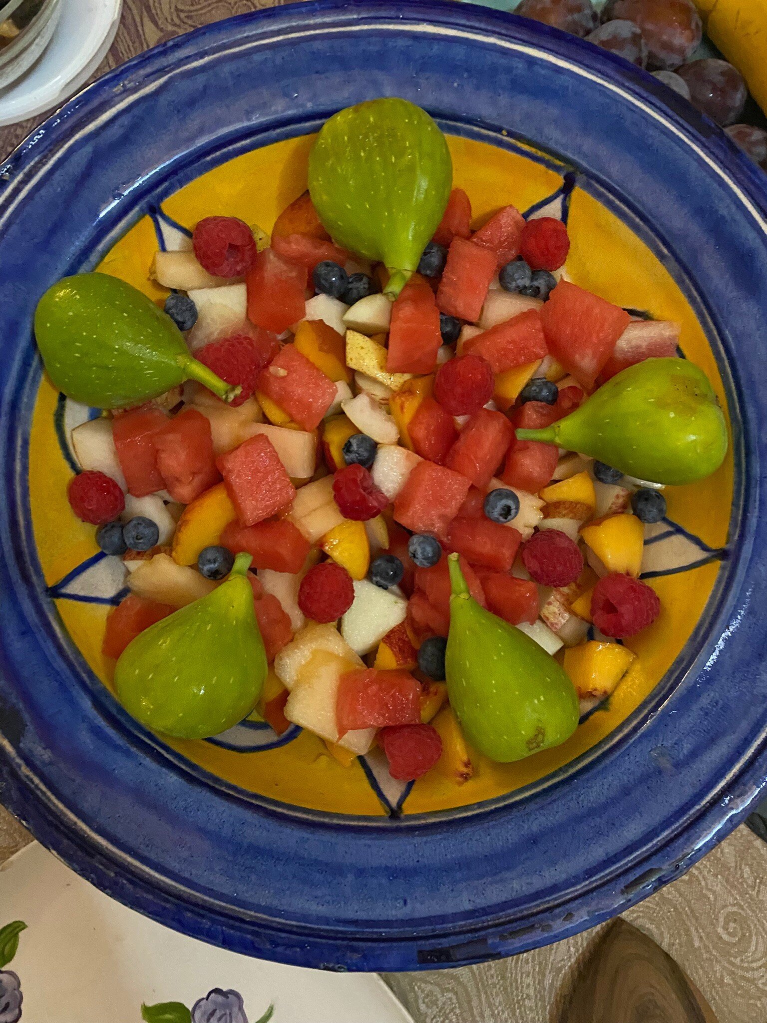 Food and Drinks 33